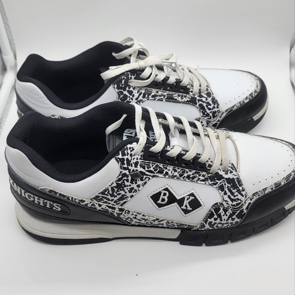 Mens Vintage black and white British Knights - Picture 3 of 7